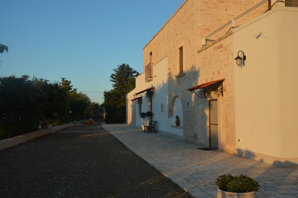 La Dimora Gigante Bed & Breakfast Castellana Grotte Bagian luar foto