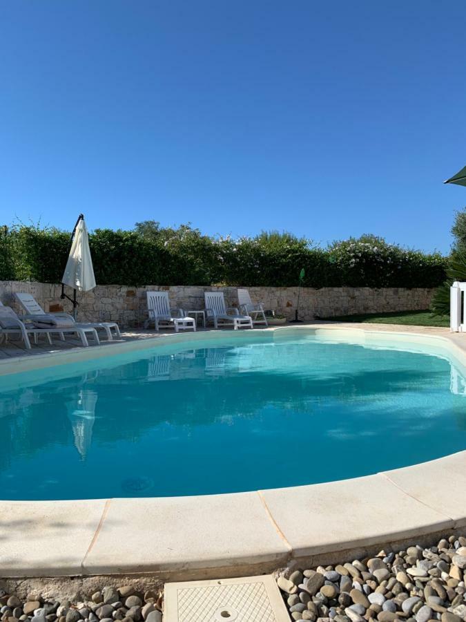 La Dimora Gigante Bed & Breakfast Castellana Grotte Bagian luar foto